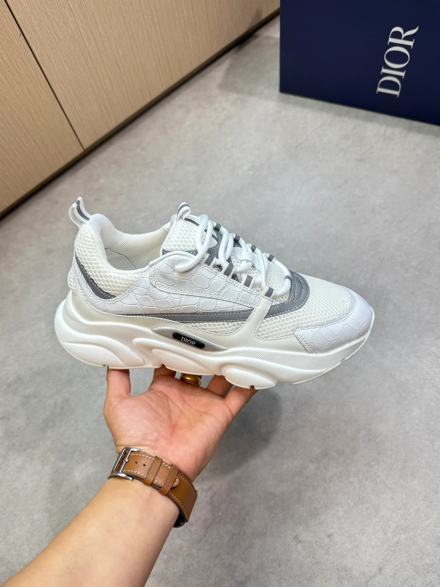 Factory price: 460💰[Dior] Dior - high-end quality original order 🔍🔍🔍 casual sports shoes - upper: 🔝 stone pattern calfskin, high silk mesh canvas, brand totem cloth, tongue and heel; reflective brand webbing - lining: brand canvas - original: ultra-light T men's shoes 💰U foam rubber; two-color molded outsole -Ultra-high quality control·Fine workmanship: highlighted (high-end·nobility·grade) -Size: 39-44 (38, 45, 46, 47, can be customized)·D9285